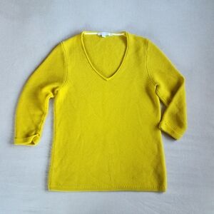 Boden Wool Cotton Blend V-Neck Yellow Sweater Natural Fibers